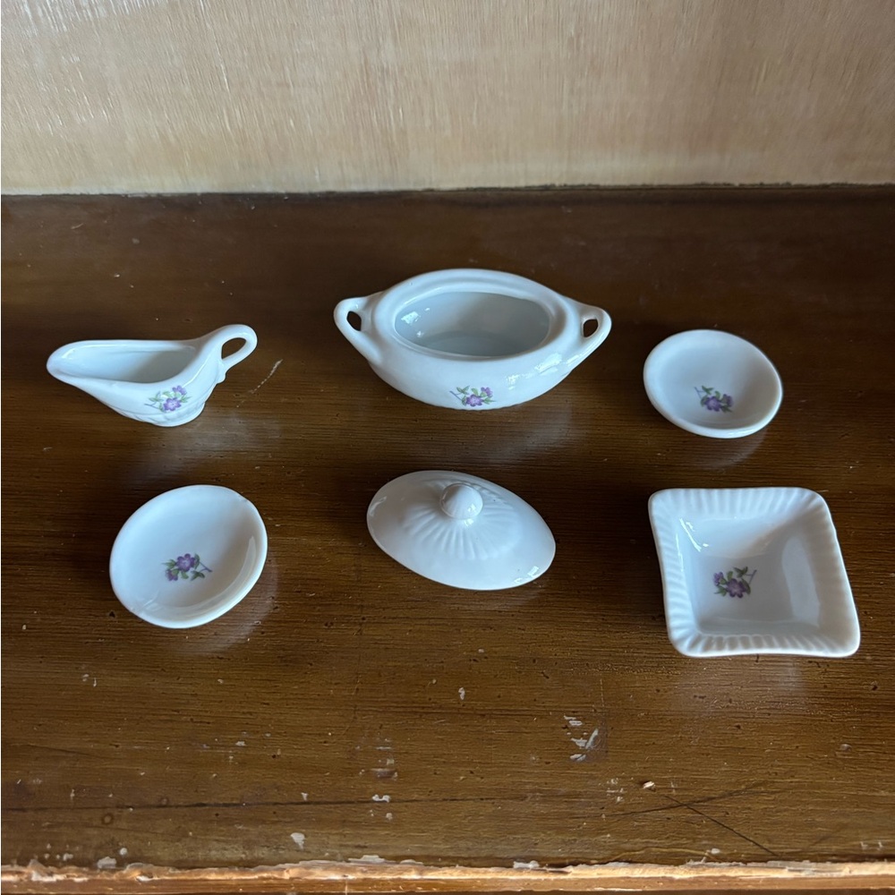 Floral Miniature Porcelain Dish Set